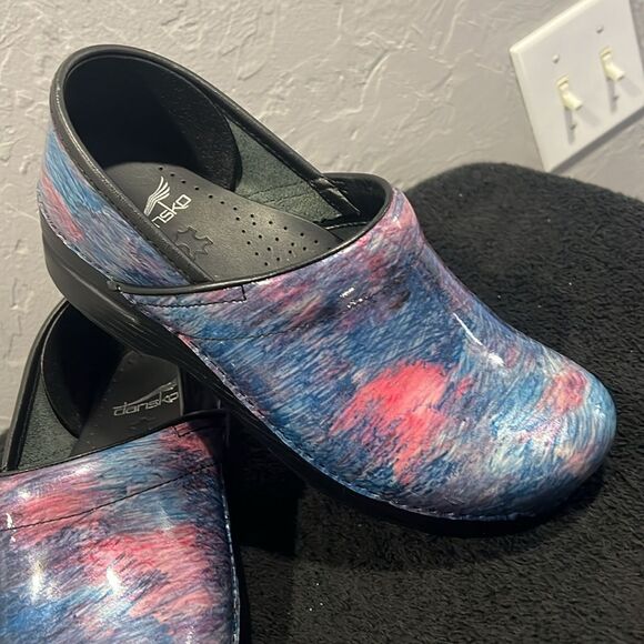 🔥 DANSKO Professional Clogs Nursing Cotton Candy Patent Leather Sz 39 - PERFECT - Picture 2 of 11